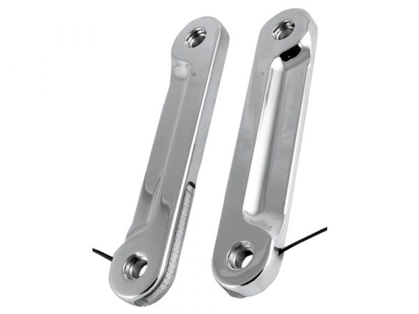 Front Indicator Turn Signal Strips with Clear Lens & Amber LED’s – Chrome. Fits Street Glide 2006-2023
