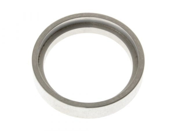 Concentric Sleeve. Used when fitting 65T & 70T 1-1/2" Wide Performance Machine Pulleys to Pre-2000 Timken Bearing Wheels.