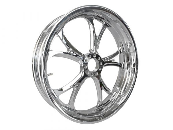 18" x 4.25" Luxe Wheel - Chrome.