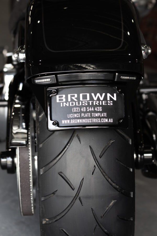 Brown Industries B-Tail Tail Tidy Version 3 – Black. Fits: 2018-2025 Fat Boy